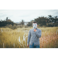 Mặt nạ Guy Fawkes