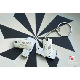 USB 3.0 32GB Khắc LOGO Theo Yêu Cầu