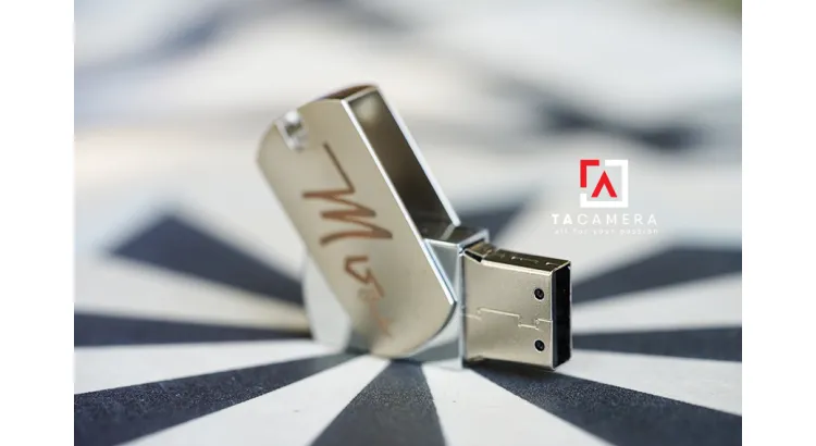 USB 2.0 32GB Khắc LOGO Theo Yêu Cầu