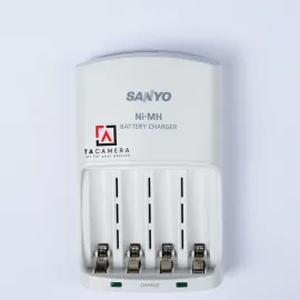Sạc Pin AA/AAA Sanyo - Sạc Nhanh - NC-MQN06U
